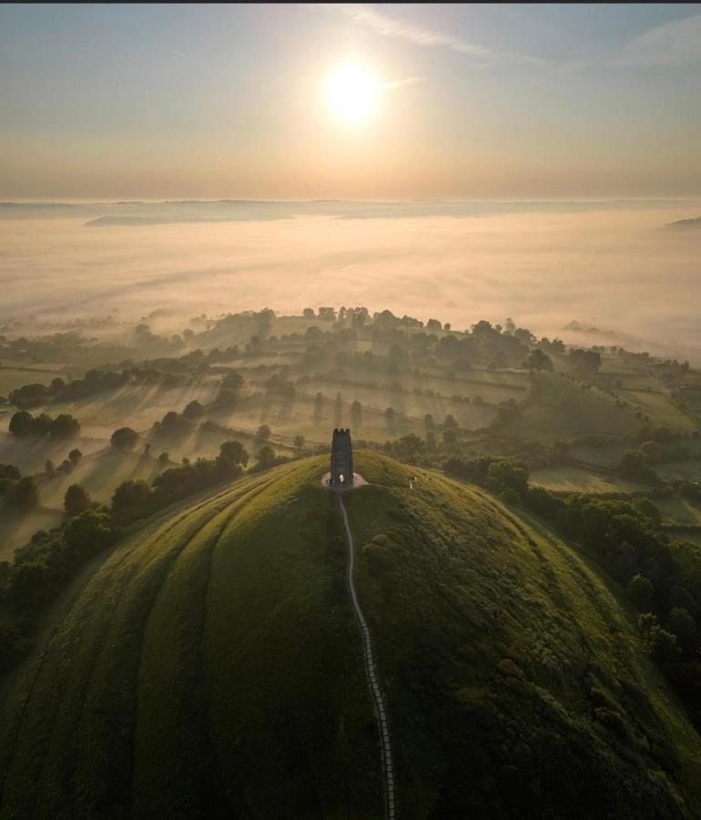 Glastonbury Hideaway Buitenkant foto